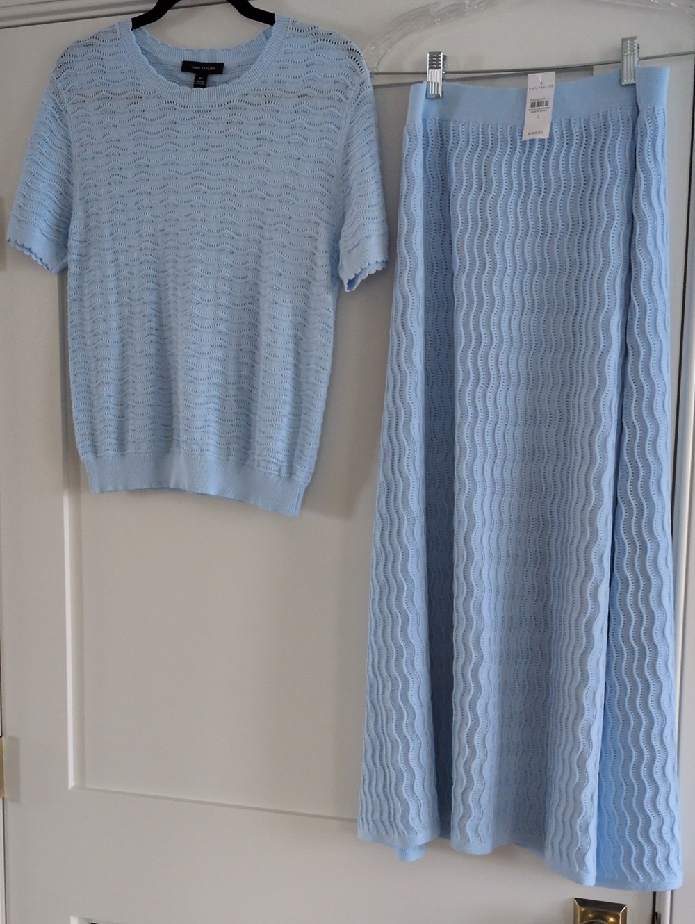 NWT Ann Taylor Knit Skirt Set. Beautiful Light Blue, M Petite Top And S Skirt